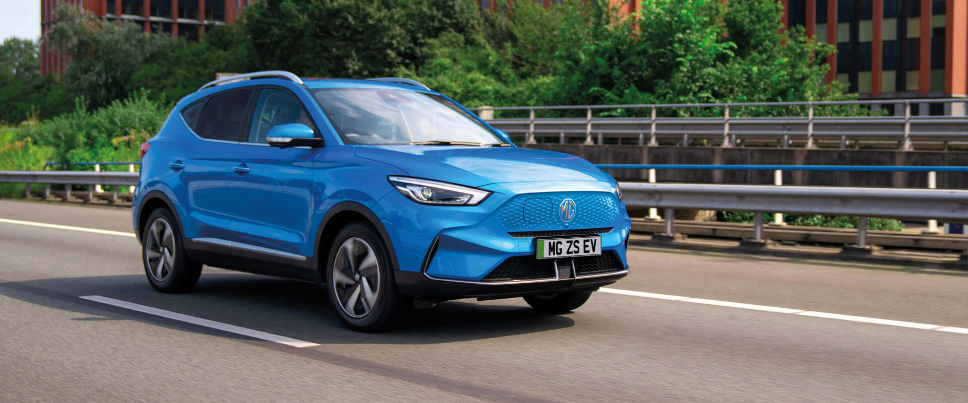 MG ZS EV Header